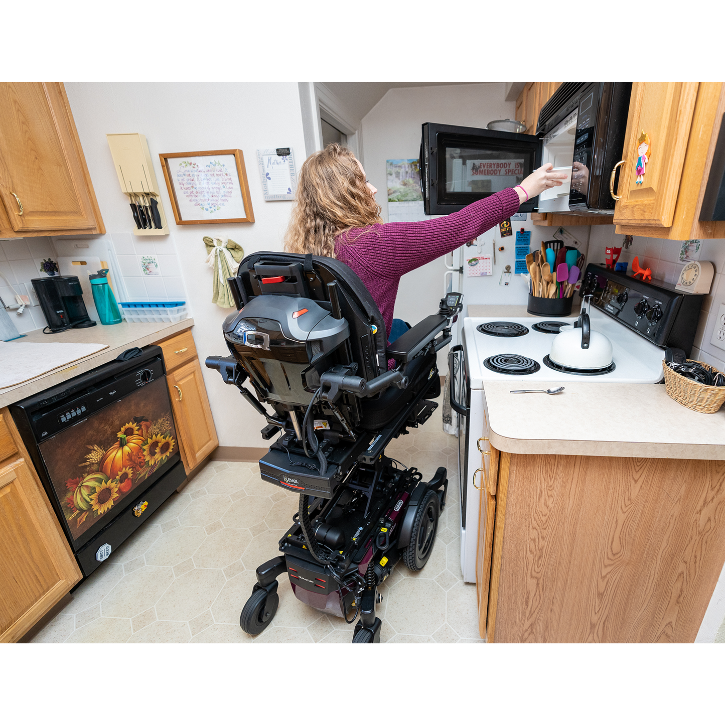 Quantum Edge 3 Stretto Powerchair