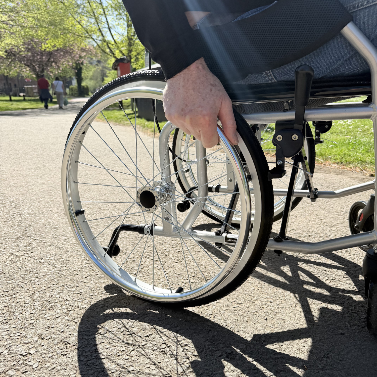 Best Travel Wheelchairs for Comfort and Mobility
