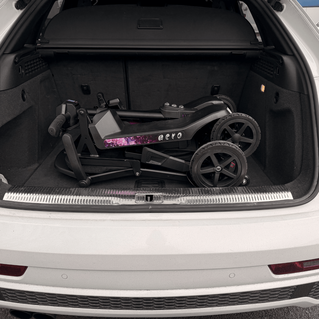 Lightweight Design for Easy Lifting and Everyday Use