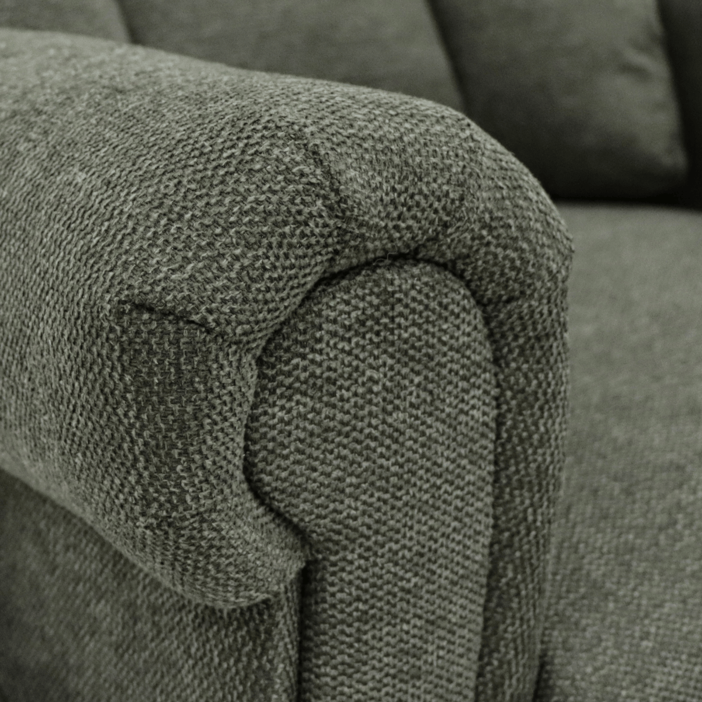 Eminence 4 Motor Riser Recliner Chair