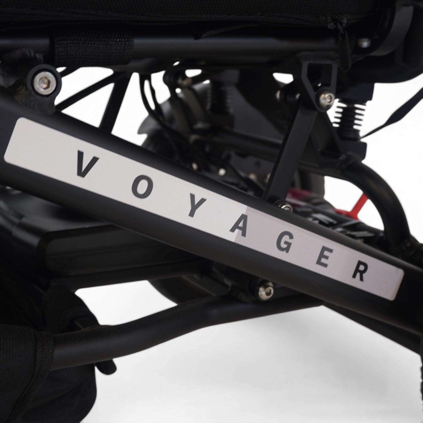 iM.4 Voyager Folding Electric Wheelchair