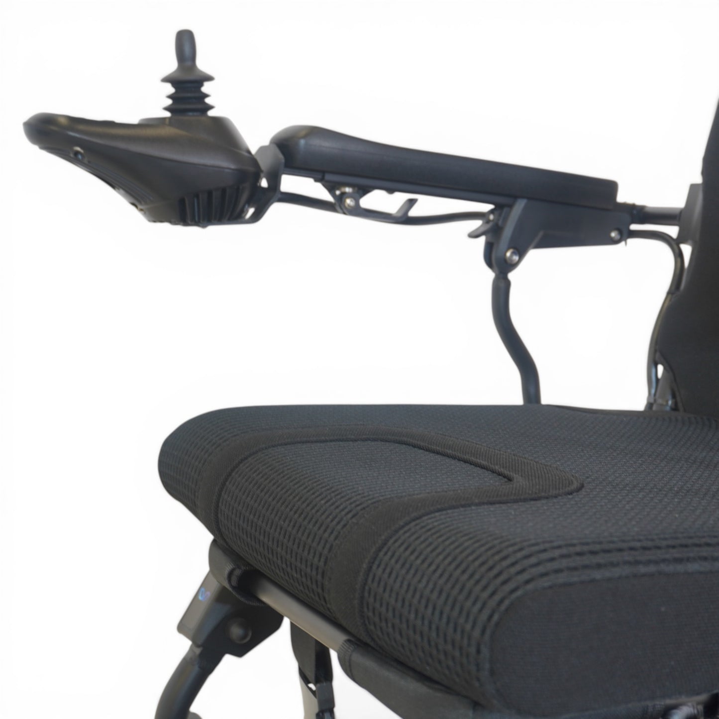 iM.4 Voyager Folding Electric Wheelchair