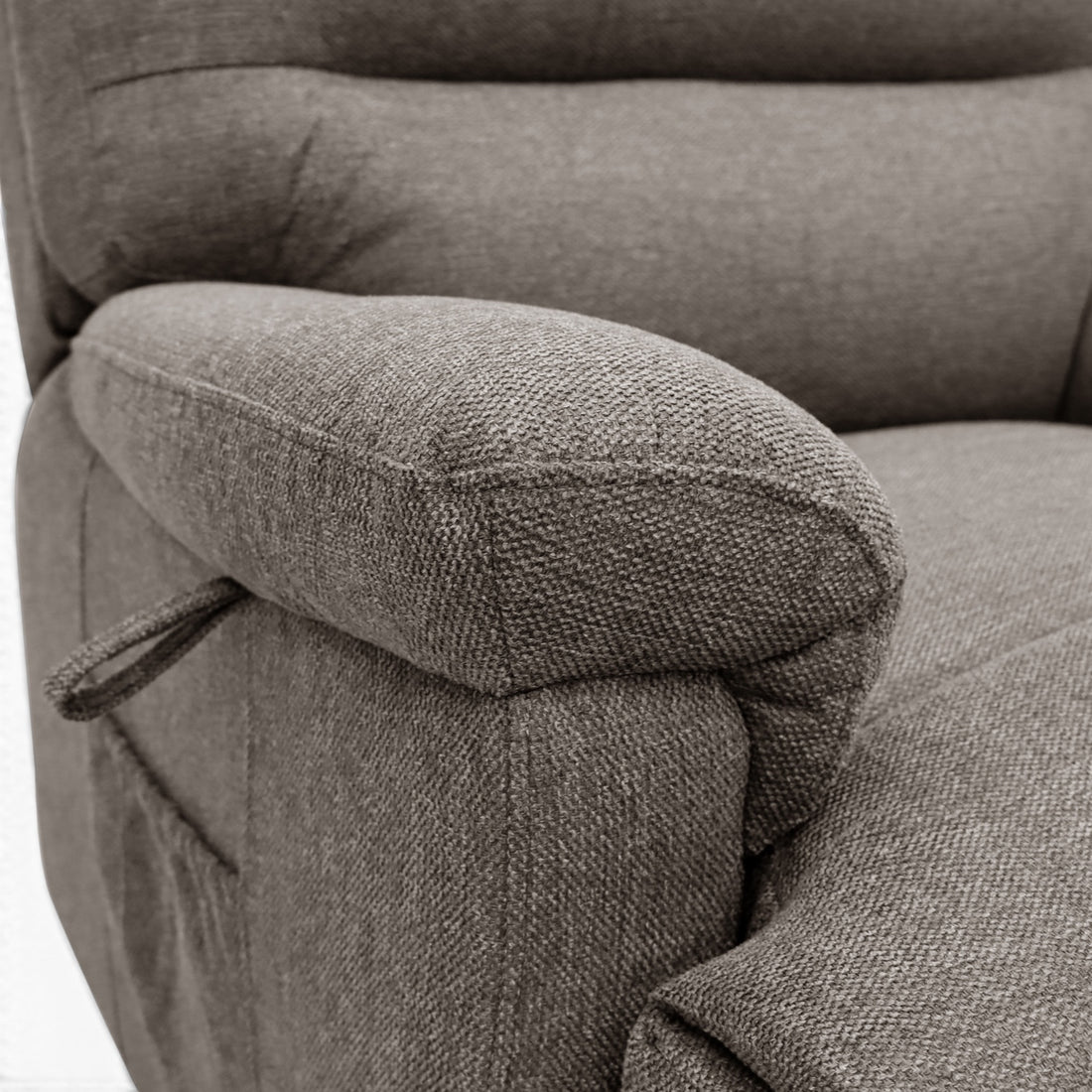 All-Day Comfort with Ergonomic Full-Body Support