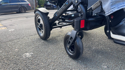 iM.4 Folding Electric Wheelchair