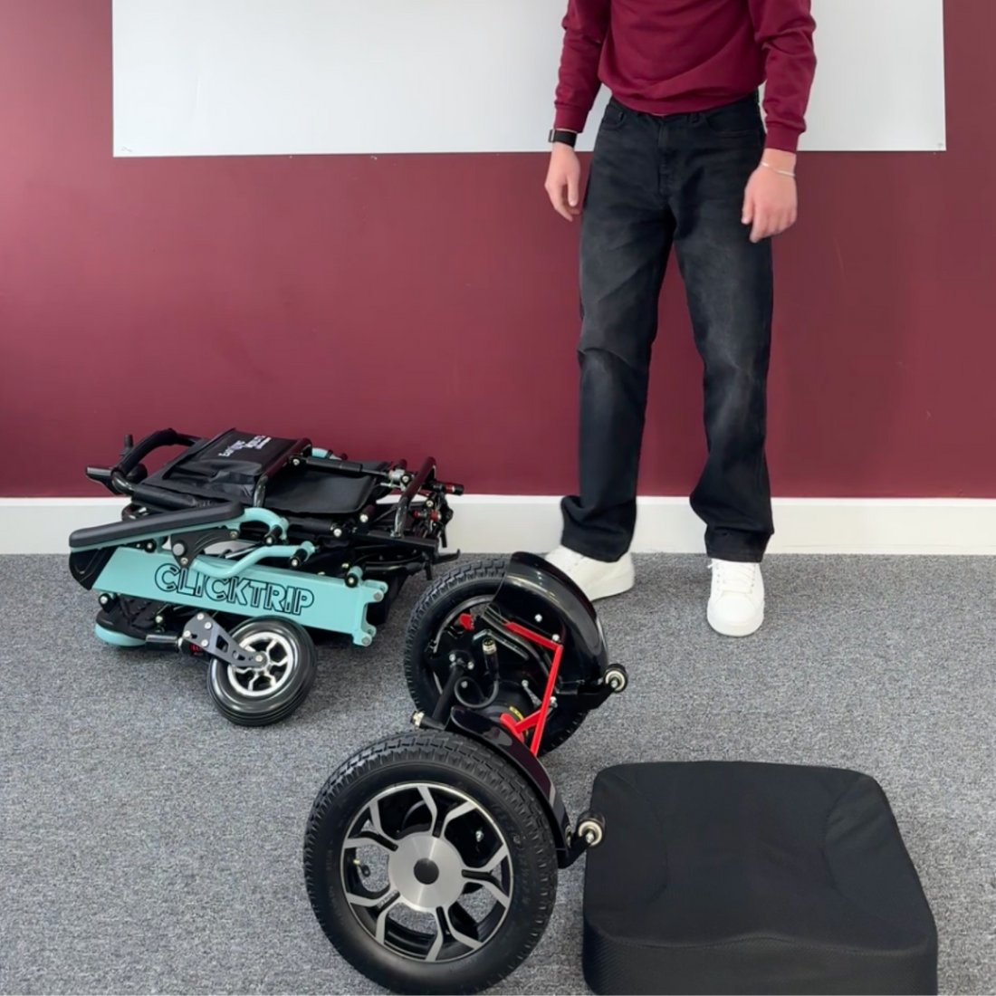 Breaks Down for Easier Lifting and Transport