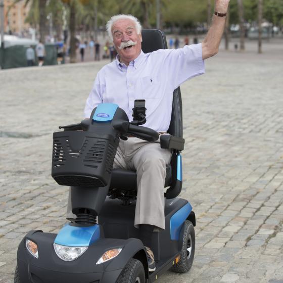 Invacare Comet "Pro" Mobility Scooter