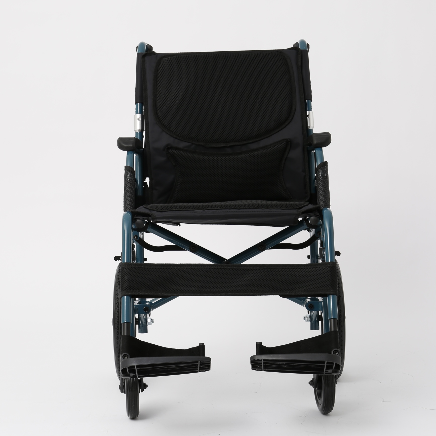 Astrum.2 Magnesium Transit Wheelchair